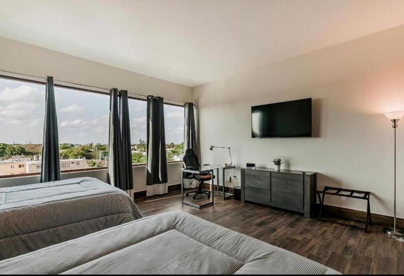 هتل Sky Inn Cancun