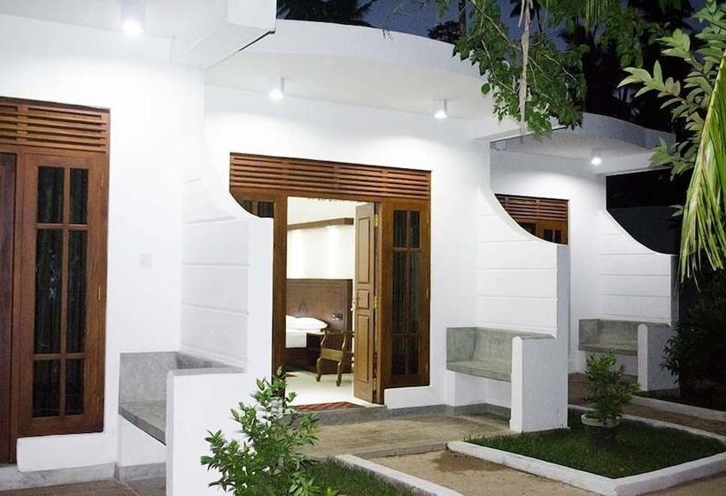 فندق Suwa Arana Resort