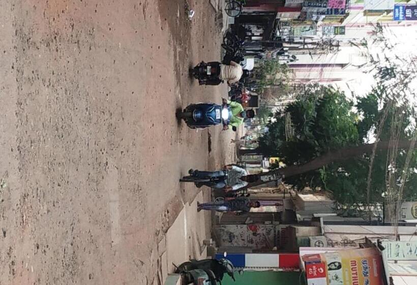 ホテル Temple View