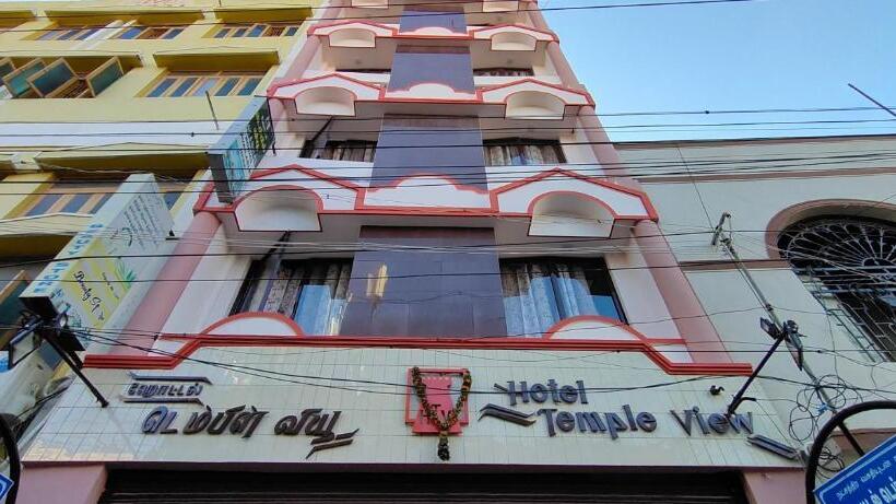ホテル Temple View