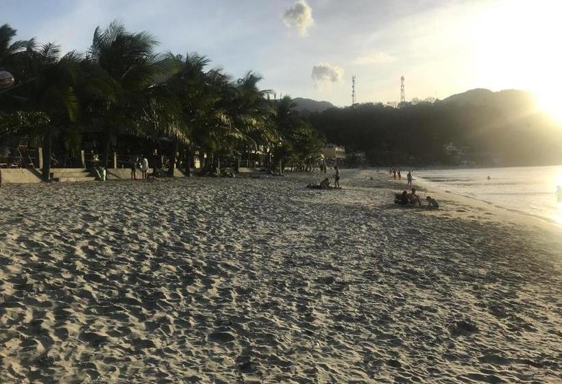 호텔 Zen Rooms Mjd Puerto Galera