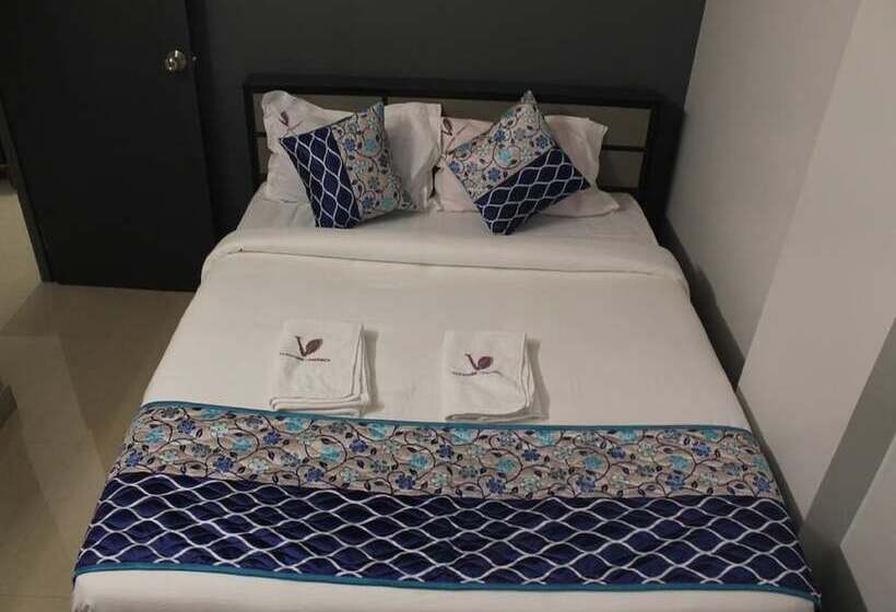 هتل Viswa Residency By Azalea