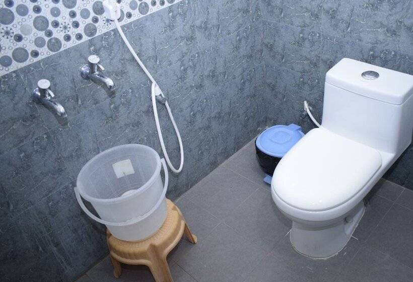 هتل Viswa Residency By Azalea