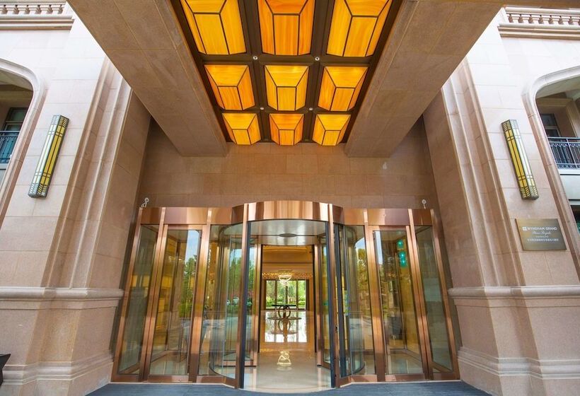 فندق Wyndham Grand Plaza Royale Kaicheng Anji