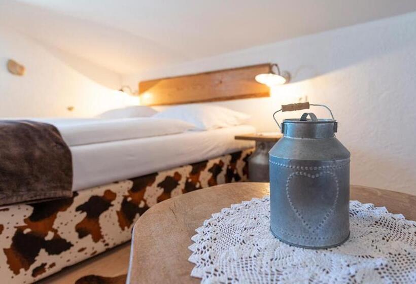 פנסיון Berggasthof Edelweiss