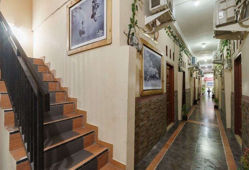 膳宿费 Koolkost Syariah Near Stasiun Poris Tangerang