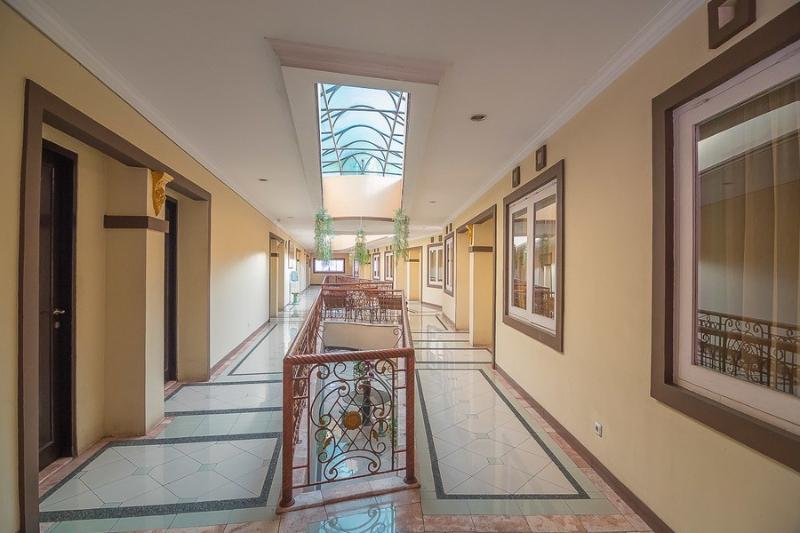 Пансион Reddoorz Near Setrasari Mall 2