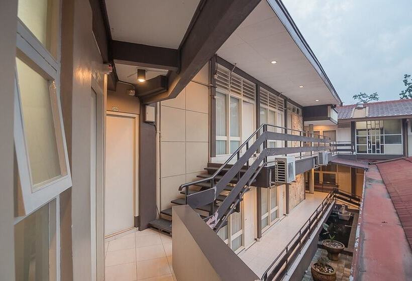 膳宿费 Reddoorz Plus Near Museum Geologi Bandung