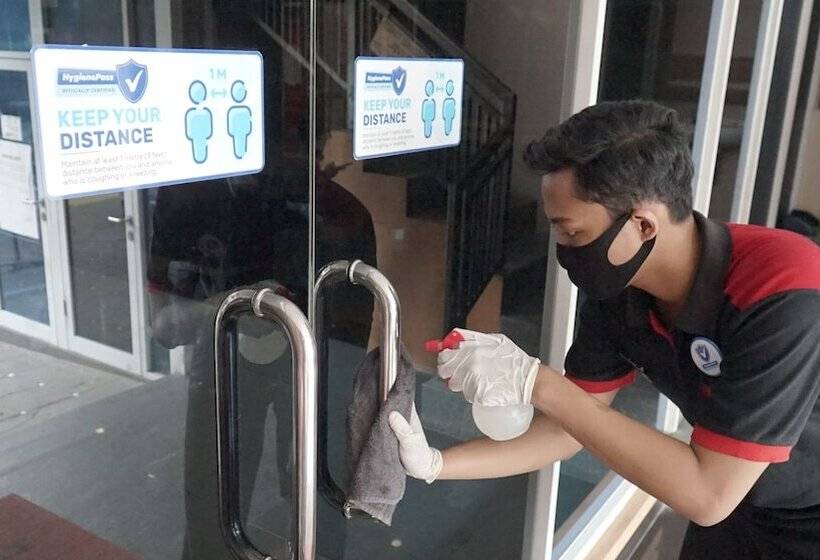 膳宿费 Reddoorz Plus Near Plaza Blok M