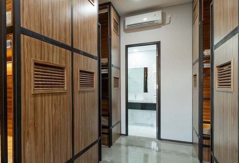 膳宿费 Reddoorz Plus Near Senayan City