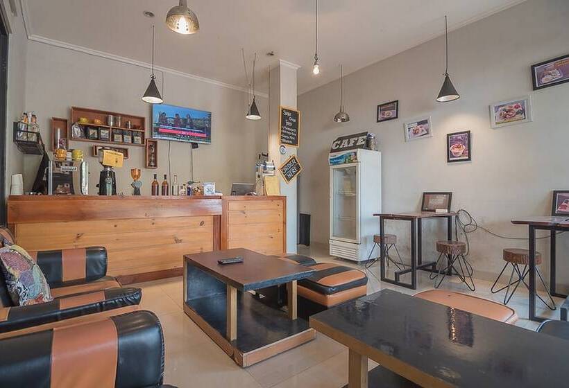 膳宿费 Reddoorz Syariah Near Krida Nusantara