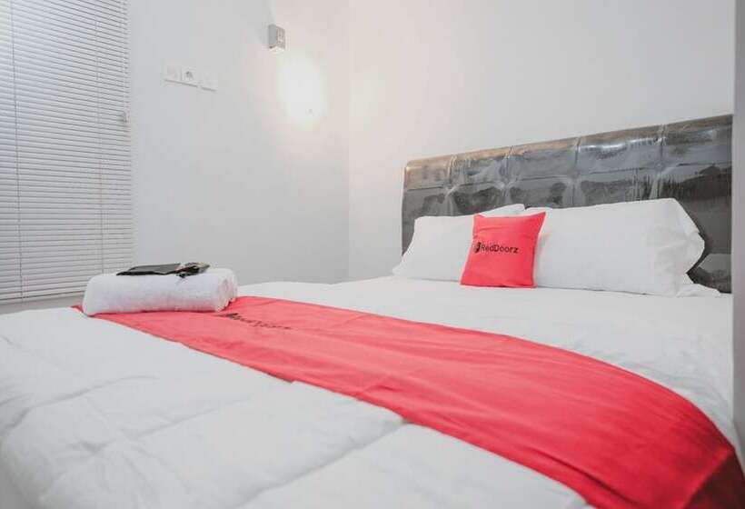 膳宿费 Reddoorz Syariah Near Siloam Hospital Kebon Jeruk