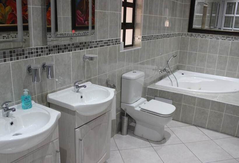 פנסיון Romans Rest Guest House