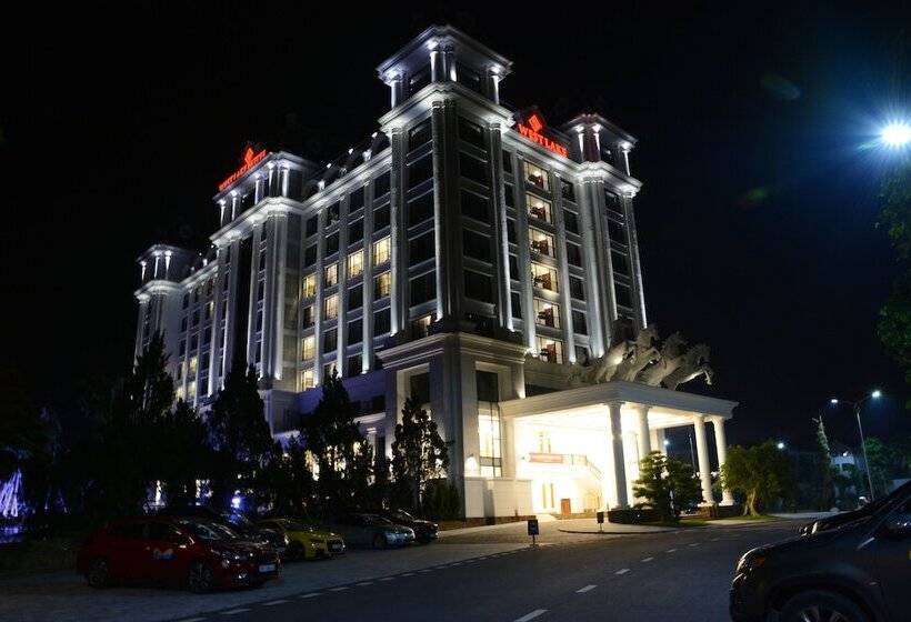 Westlake Hotel & Resort Vinh Phuc