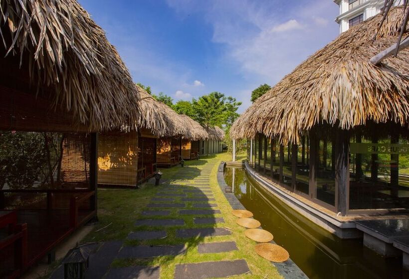 Westlake Hotel & Resort Vinh Phuc