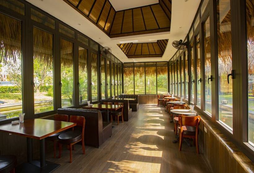 Westlake Hotel & Resort Vinh Phuc