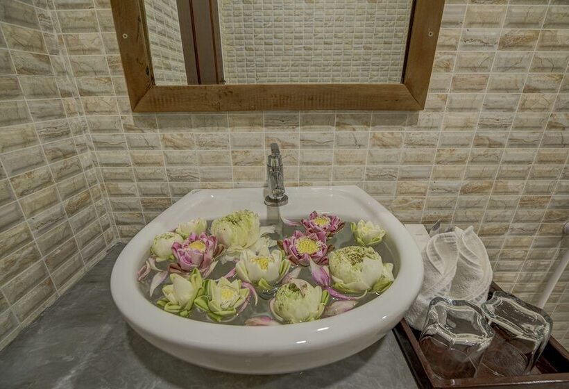 Wheel Garden Residence