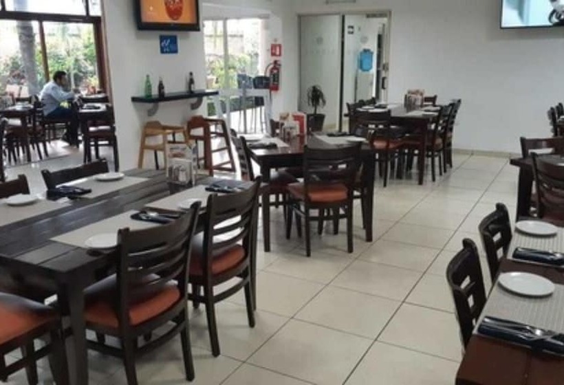 فندق Maioris Kumate Culiacán