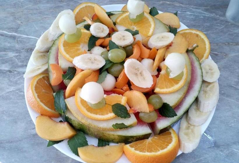 پانسیون Yard House Trpejca