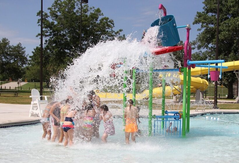 The Lancaster Manor Bed And Breakfast