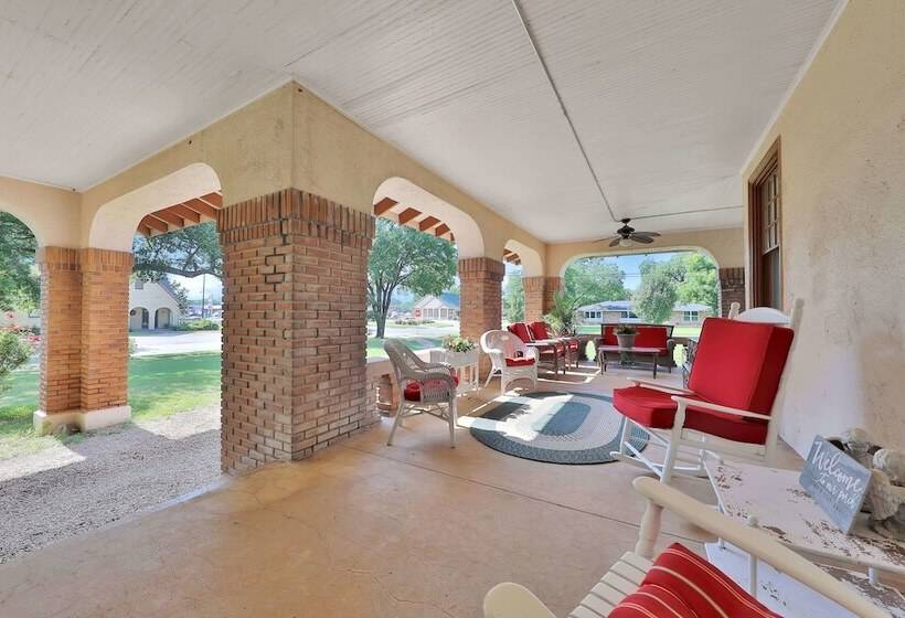 The Lancaster Manor Bed And Breakfast