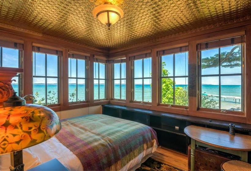 The Spring Lighthouse B&b