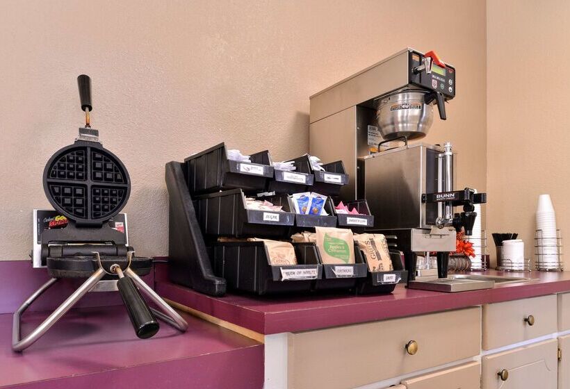 فندق Quality Inn & Suites