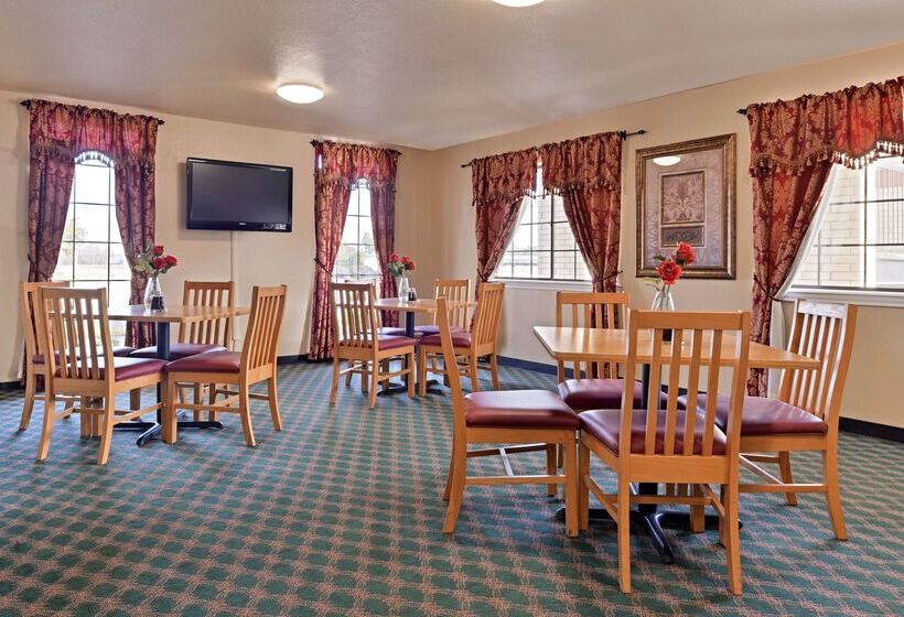 בית מלון כפרי Quality Inn & Suites