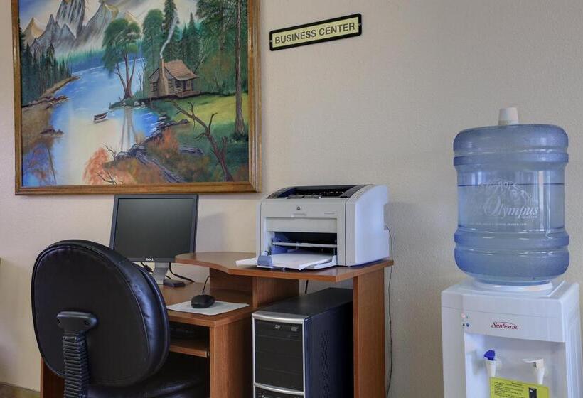 Отель Americas Best Value Inn Roosevelt/ballard