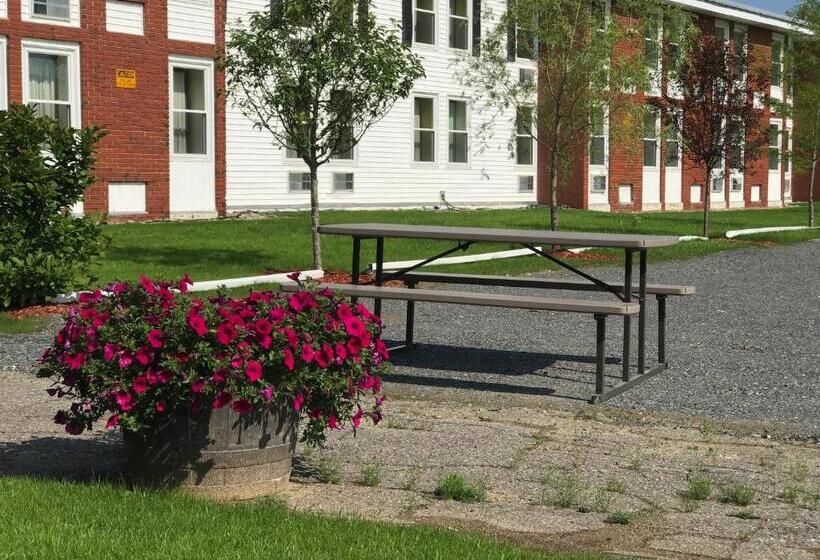 فندق Baxter Park Inn