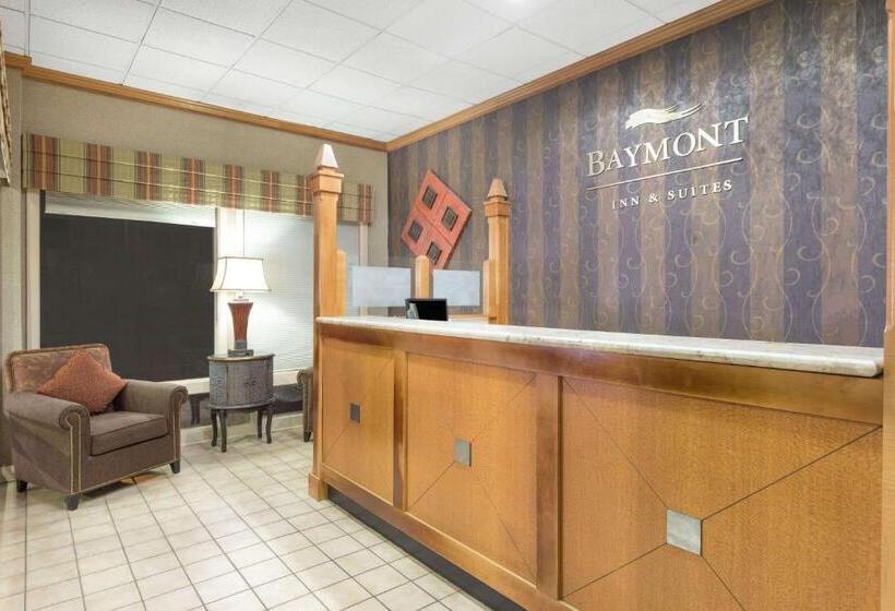 هتل Baymont By Wyndham Sevierville Pigeon Forge