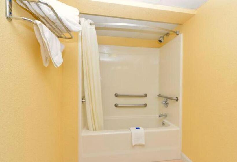 هتل Baymont By Wyndham Sevierville Pigeon Forge