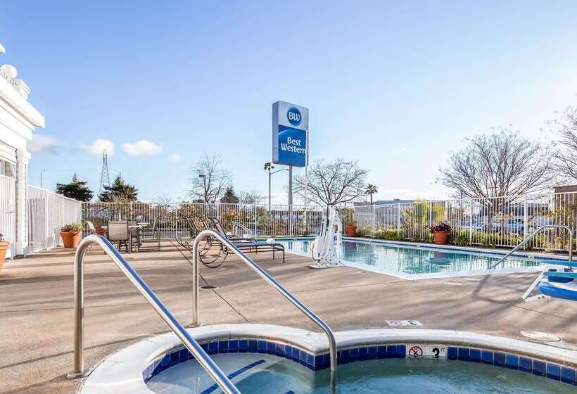 فندق Best Western Capital City Inn