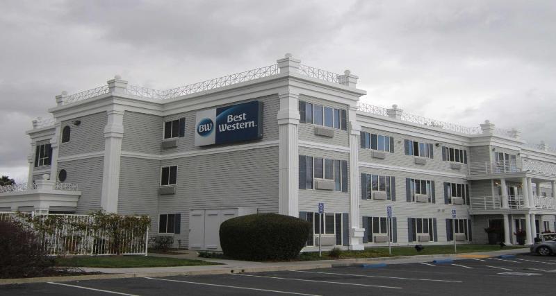 فندق Best Western Capital City Inn