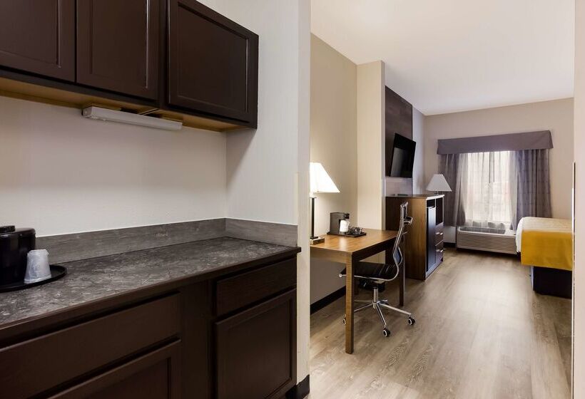 Отель Best Western Crossroads Inn