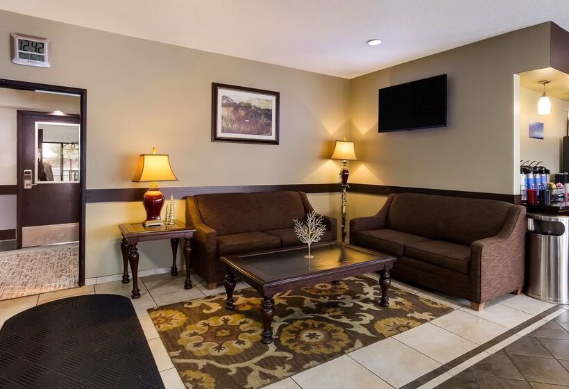 Отель Best Western Crossroads Inn