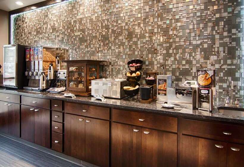 ホテル Best Western Elkhart Inn & Suites