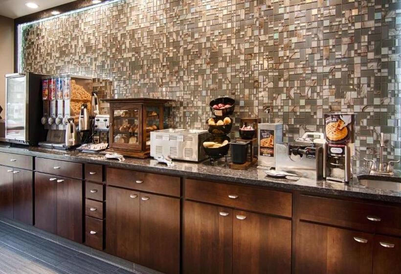 ホテル Best Western Elkhart Inn & Suites