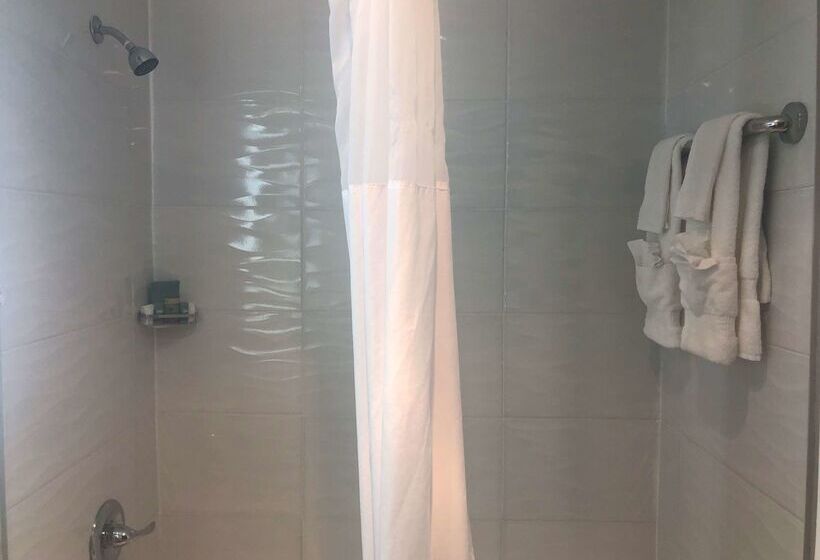 فندق Best Western Fort Lee