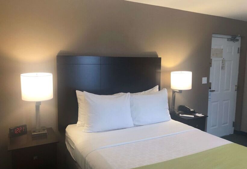فندق Best Western Fort Lee