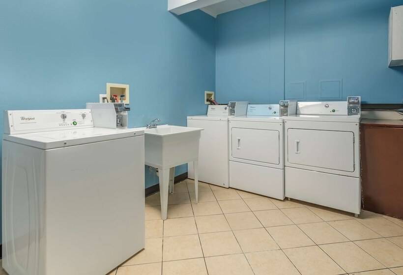 Отель Best Western Fort Washington Inn