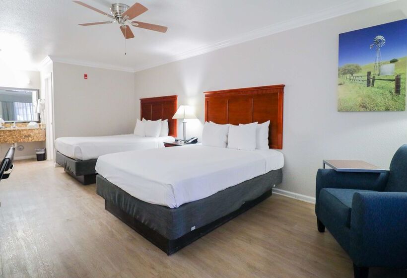 فندق Best Western Heritage Inn