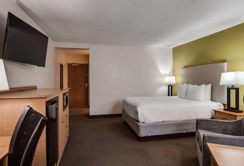 בית מלון כפרי Best Western Hidesert Inn