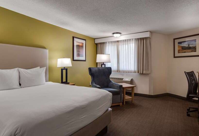 בית מלון כפרי Best Western Hidesert Inn