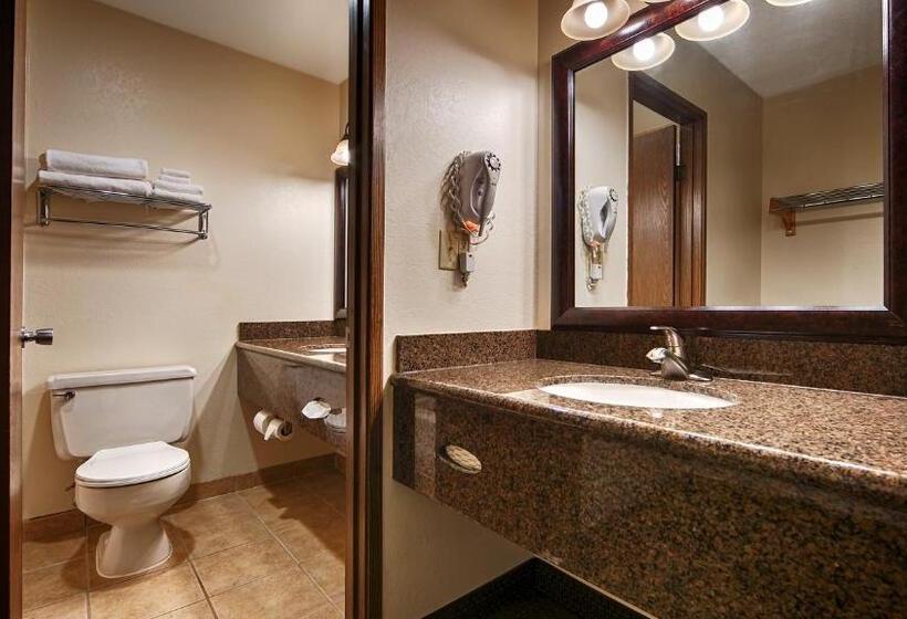 فندق Best Western Hidesert Inn