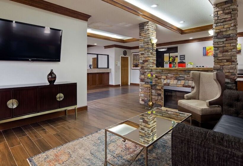 Отель Best Western Inn & Suites