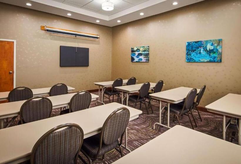 فندق Best Western Inn & Suites Monroe