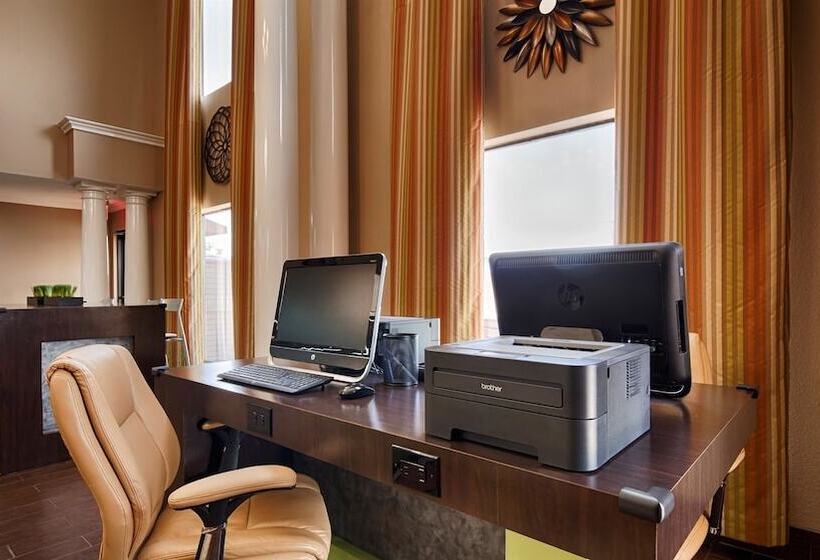 فندق Best Western Inn & Suites