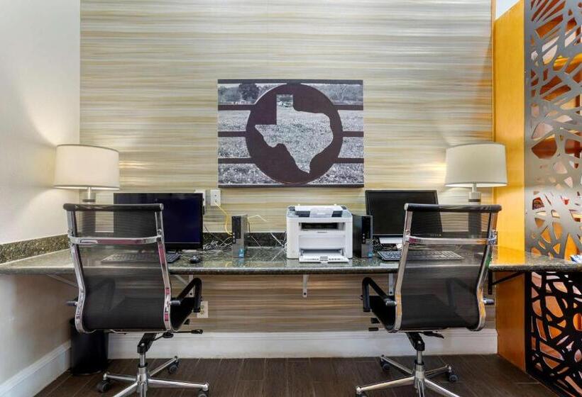 ホテル Best Western Inn Of Brenham