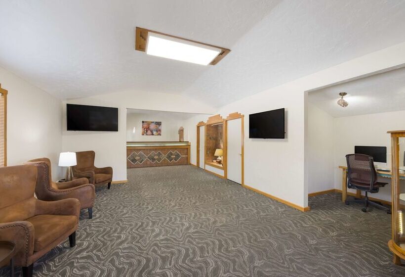 Отель Best Western Kokopelli Lodge